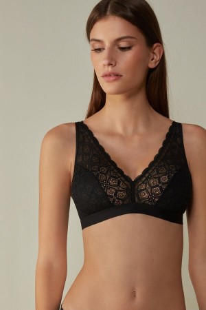 Podprsenka Intimissimi Lara Triangle Lace Damske Čierne | 20647-IKMY