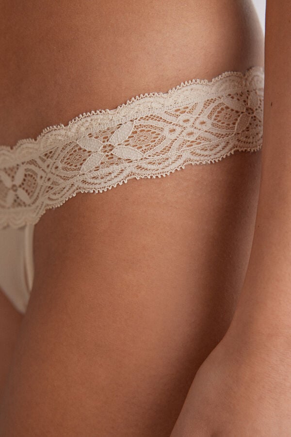 Slipy Intimissimi Lace And Microfiber Modifiedzilian Damske Krém Ruzove | 68153-MLUK